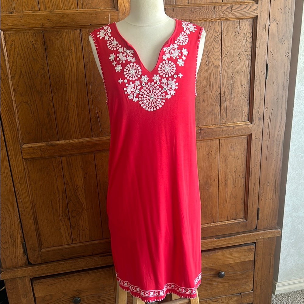 NWT⭐️CORAL “Red Summerberry”Sleeveless DRESS with White Floral Embroidery MEDIUM